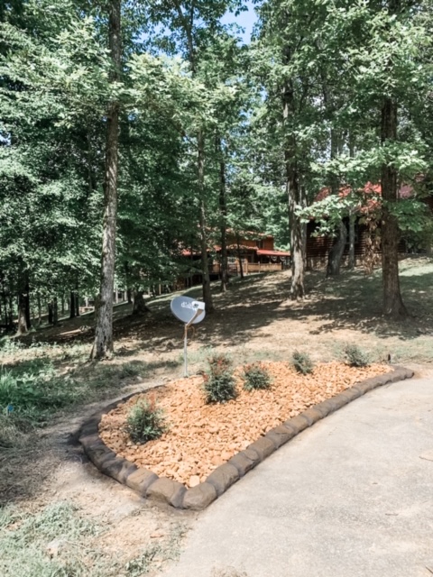 NATURAL STONE ISLAND + LANDSCAPE